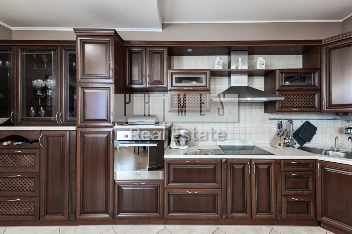 Оренда 5к квартири Антонович центр Київ - фото 1