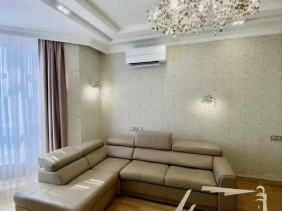 Оренда 1 кімнатної квартири - студії в ЖК Французький квартал Киев