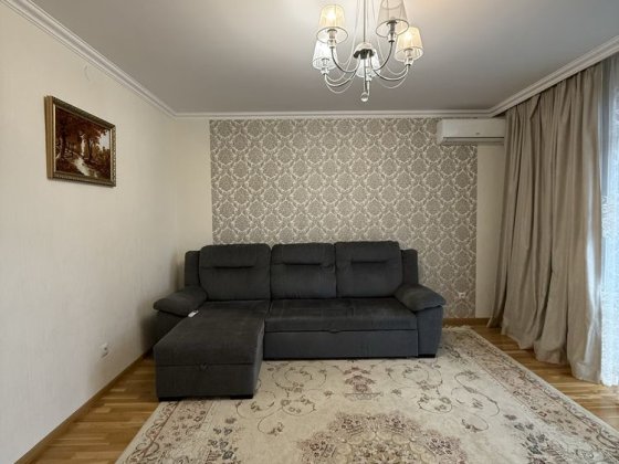 Оренда 3-х кімнатної з гаражем. Ужгород