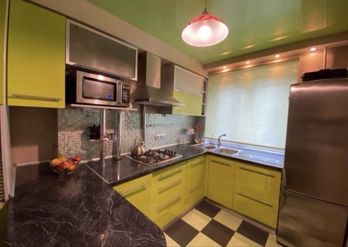 Сдам 2-ком ЖМ Победа . Ремонт . 3 эт . - фото 1