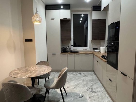 Оренда 1,5 кімнатної квартири в центрі.  Білочка Ужгород