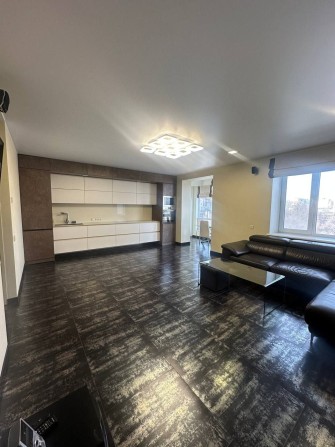 Сдам 3 ком квартиру ЖК  Соколовский, Сокол 2, б. Славы - фото 1