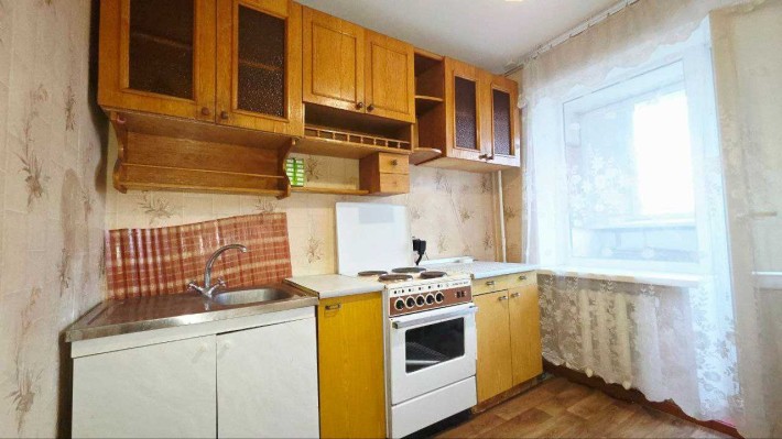 Оренда 1 к квартири, пр.О.Поля, вул.Шнеєрсона 7, Світло завжди є. - фото 1