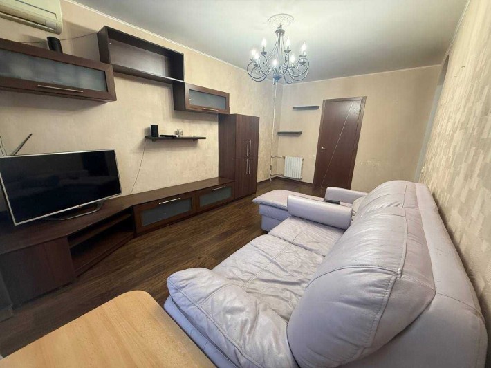 Аренда Квартира 3 ком Бульвар Славы Набережная Победа Сильпо - фото 1