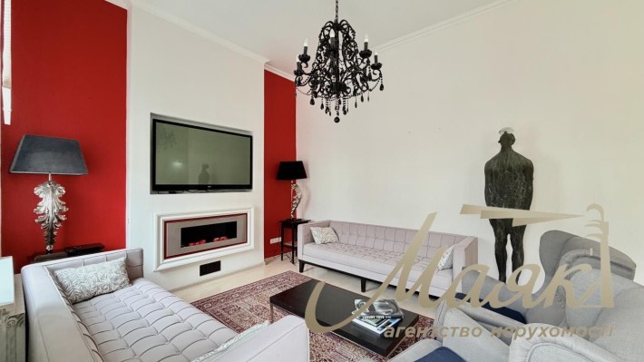 Аренда 4х-комнатной квартиры 200 м² в самом сердце Киева  Рейтарская - фото 1