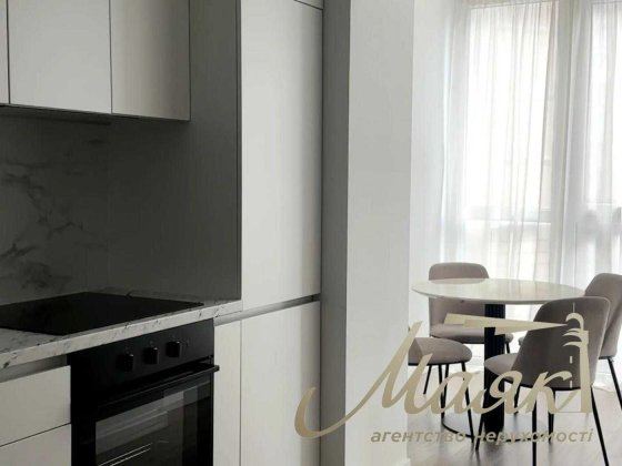 Оренда 2 кімнатної квартири, вул. Старонаводницька, Печерськ Київ