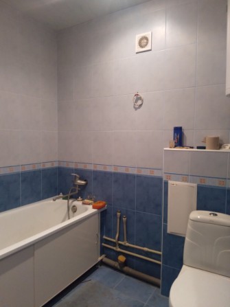 Здам  велику 1 кім.кв.вул.Чумаченко  зуп.Роддом,бойлер,холод. - фото 1