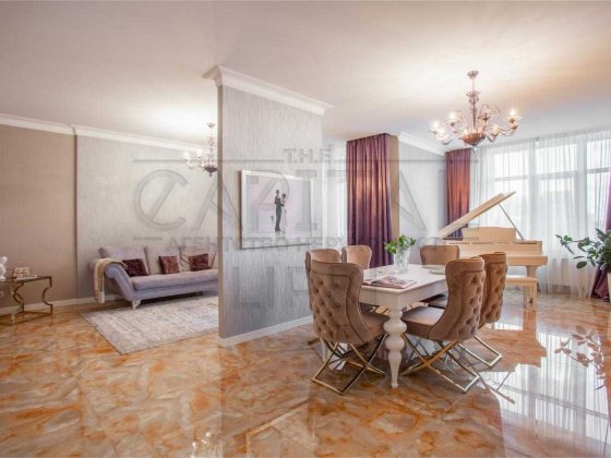 Оренда великої квартири в ЖК Новопечерські Липки Киев