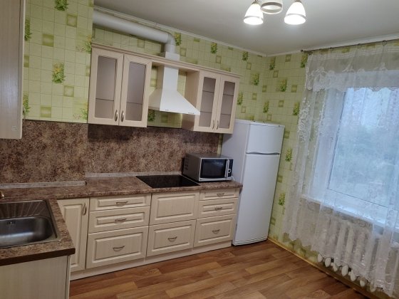 м.ПОЗНЯКИ. ОРЕНДА 2-ї кв. Вул. Урлівська 38-А. 3 поверх. Є ГЕНЕРАТОР Київ