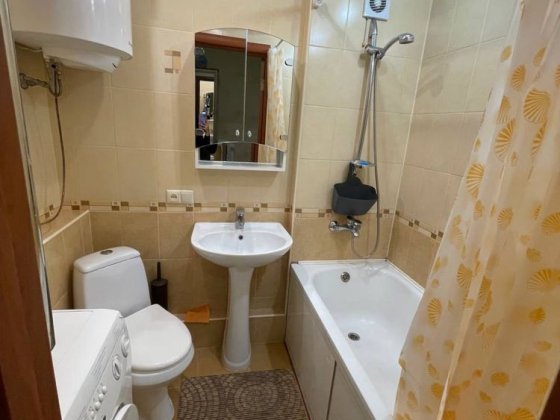 Сдаю 1комн.кв.Центр Южного мрн-а.Новострой.Евроремонт.меб,техника Запорожье