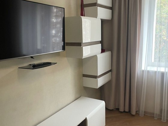 Сдам 2х кімн. квартиру р-н Універмаг, вул. Небесної сотні Житомир