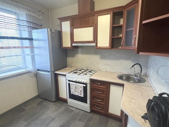 Сдается 1 ком кв в Хортицком р-не по ул Рубана дом 5 Запорожье