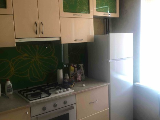 Сдам двухкомнатную квартиру на Песках Запорожье