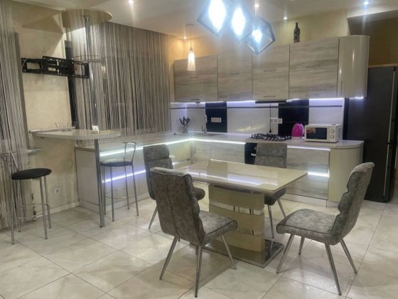 Сдам 3 к квартиру на пр.Поля. Низ Дніпро