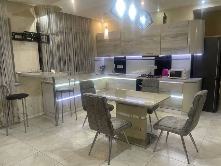 Сдам 3 к квартиру на пр.Поля. Низ - фото 1