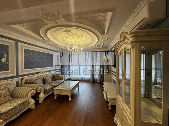 Оренда 2к квартири, ЖК Парк-холл Горький, вул. Антоновича, 131 Киев