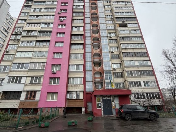 2 кімнатна квартира вулиця Райдужна 1 Киев