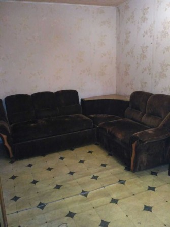 Сдам 1 комн. квартиру в частном  секторе на ул. Калиновая - Образцова - фото 1