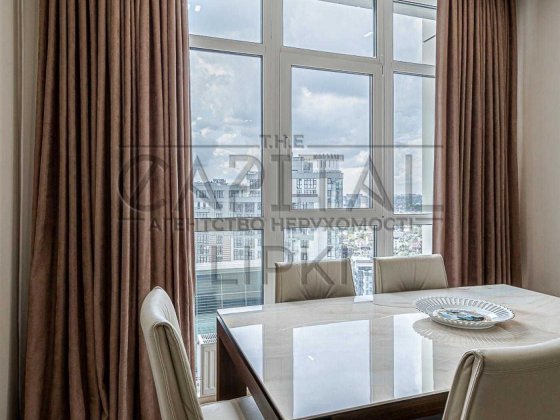 Велика квартира на оренду в ЖК Новопечерські Липки Киев