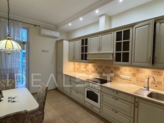 Оренда нової квартири Французський квартал Киев