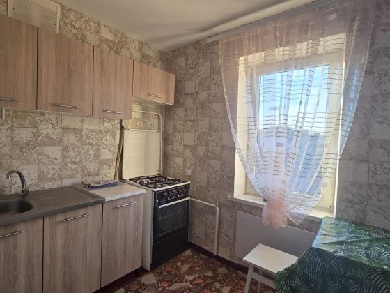 Довгострокова аренда 1к  з нішею, 10/10, Дендропарк( Шатило) Кропивницький