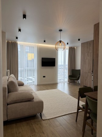 Оренда ПЕРША ЗДАЧА вул. Богдана Хмельницького ЖК ВЕЖА - фото 1