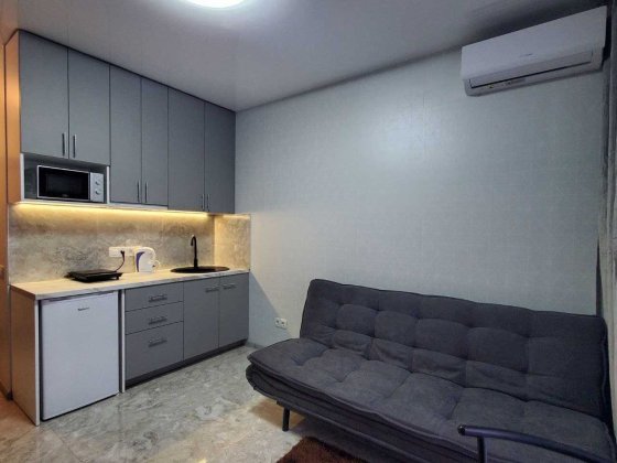 Нова 1к квартира в ЖК Кам'янська фортеця. Метро Вирлиця. Довгостроково Київ