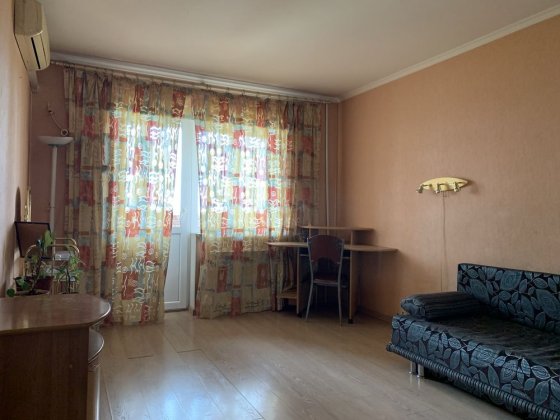 Аренда 2 кв. 52 м. Ул. Каштановая 14. Троещина. Деснянский. Свободна Киев