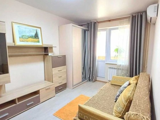 Оренда 1-к квартири на вул. Володимира Мономаха Киев