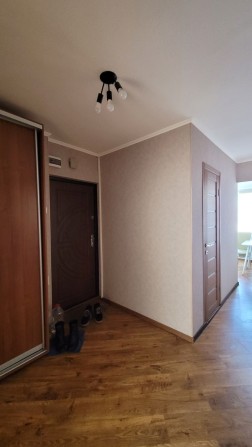 Здаю в оренду 3-кімнатну квартиру  вул. Корнелюка - фото 1