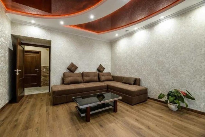 Оренда 3 кім. квартири вул. Київська - фото 1