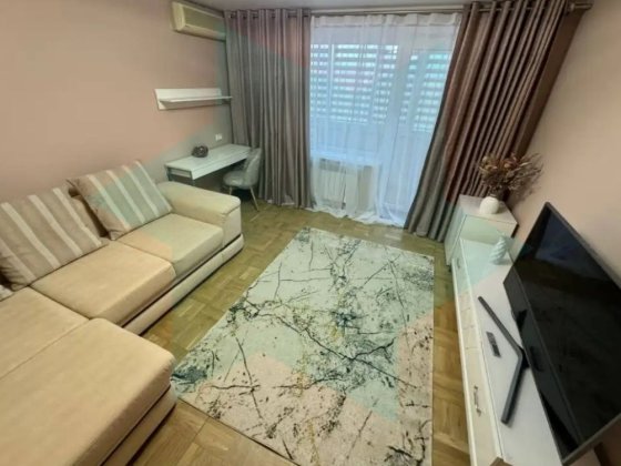 Сдам 2ю квартиру на Солнечном Дніпро