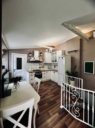 Оренда 1 кімнатної квартири + кухня-студія, вул. Кучера - фото 1