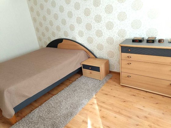 Сдам 2-х комнатную квартиру на пр.Б.Хмельницкого  16 горбольница Дніпро