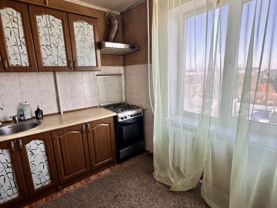 Оренда 3 кімн квартири 12 й квартал Днепр