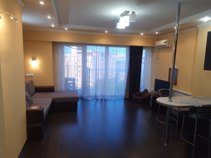 Оренда квартири на Поля 27д - фото 1