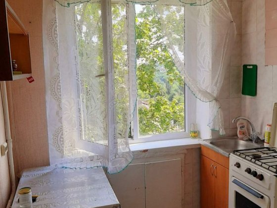 Оренда 1-кімнатноі квартири ж/м Західний Днепр