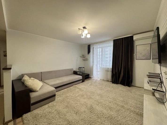 Оренда чудової 3 кімнатної квартири на вул.Коцюбинського - фото 1