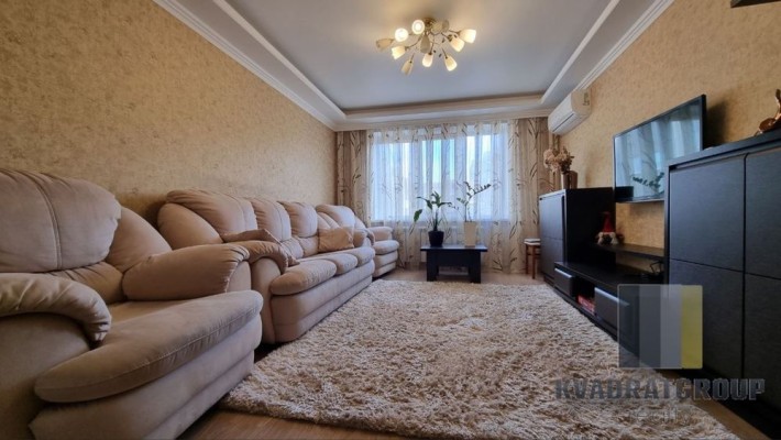 Сдам трехкомнатную квартиру - фото 1