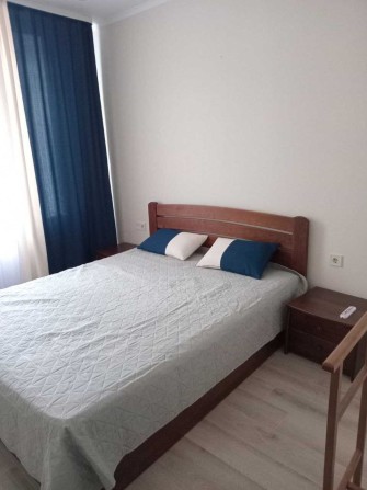 Оренда просторої 3-кімнатної квартири з ремонтом на Поділлі - фото 1