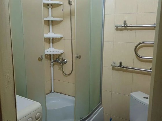 2к.квартира р-н ц.ринку 1поверх