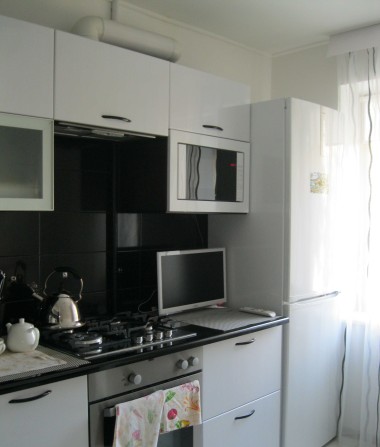 Хозяева сдают 3-х комнатн  пр Героев, Победа-6, 5 этаж/9, дом с Газом - фото 1