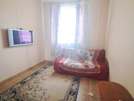 Сдается 1ком.кв  пр.Центральный ( р - н Центрального рынка)