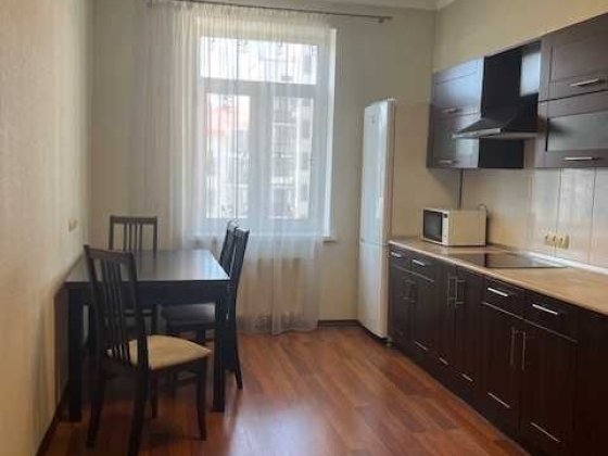 Оренда квартири  1 к. Поділ, Щекавицька 30/39. Киев