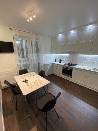 Оренда 2 кім квартири в Новобудові вул. Мечникова біля парку Погулянка - фото 1