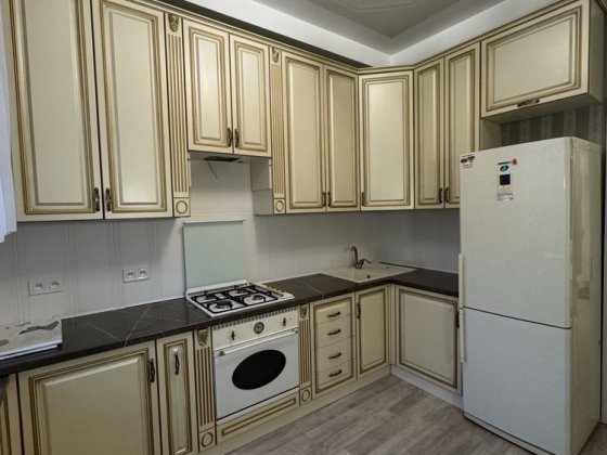 Реальная . Сдам 2к квартиру. Проспект Леси Украинки 6