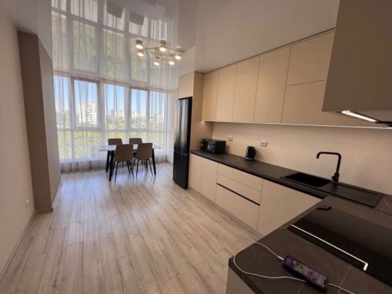 Оренда 2 кім квартири вул. Роксоляни, новобудова Львов