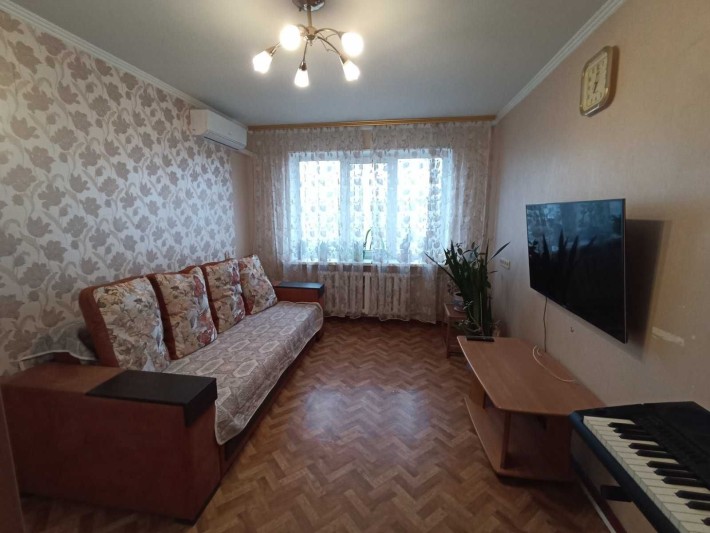 Оренда 2 кімнатна на Оболоні метро Мінська вул Прирічна 17 - фото 1