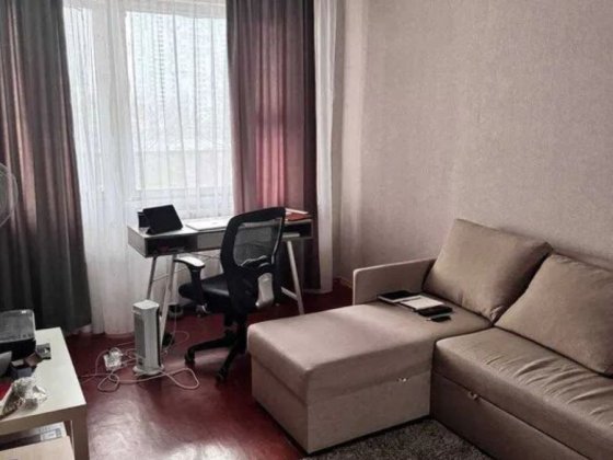 Продаж 2-х кімнатної квартири, вул. Депутатська, 30  Святошинський район Київ