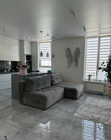 Здам 2 кімнатну квартирув Киієві ,  Комфорт Таун ! - фото 1